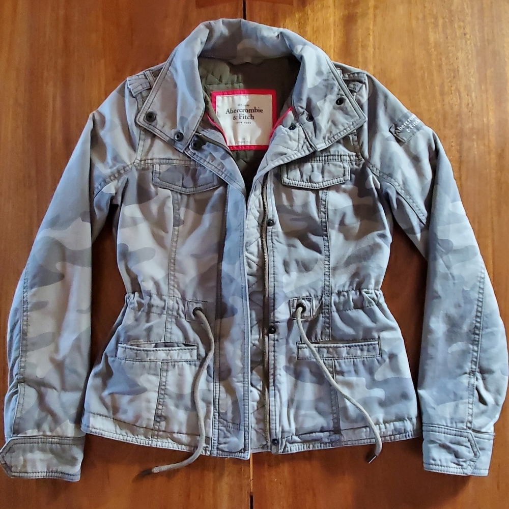 Abercrombie Camo Utility Military Field Jacket  XS
